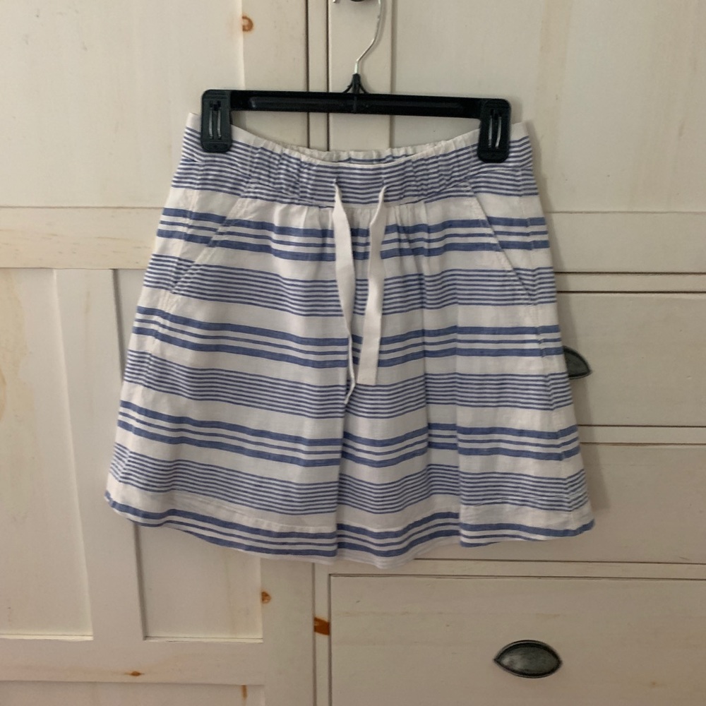 Linen drawstring mini-skirt